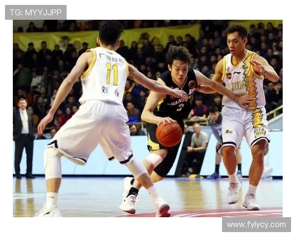 CBA激战广厦对阵四川双方全力争胜精彩瞬间回顾